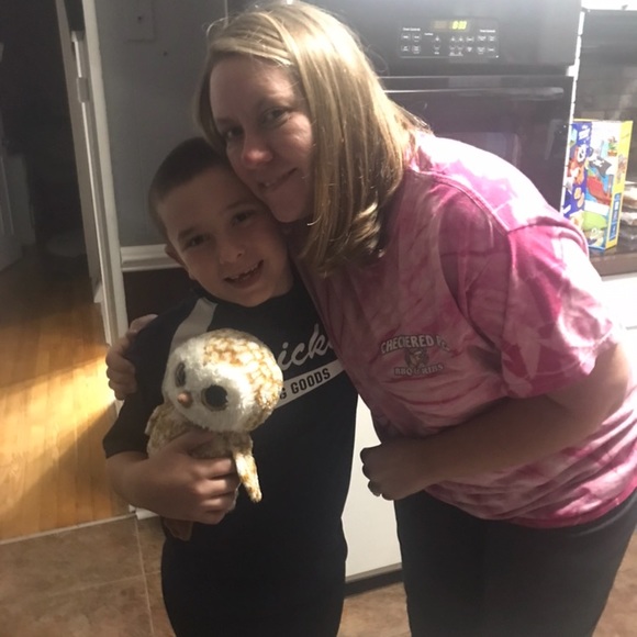 Meet your Posher, Heather - Picture 1 of 2